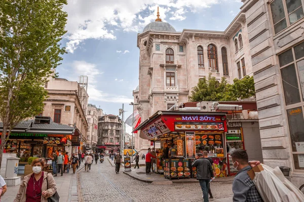 Stanbul Türkiye Mayıs 2021 Stanbul Sokaklarından Manzara Türkiye Nin Büyük — Stok fotoğraf