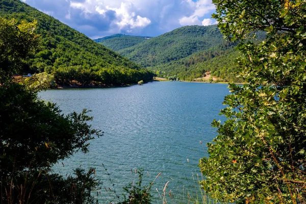 Widok Burcun Goleti Małe Jezioro Burcun Wsi Prowincji Bursa Turcji — Zdjęcie stockowe