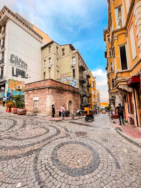 Stanbul Türkiye Eylül 2021 Stanbul Popüler Ilçesinde Beyoğlu Sokaklarından Genel — Stok fotoğraf