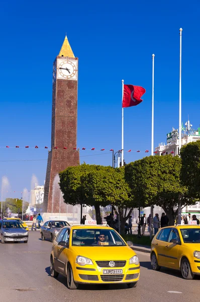 Tunisi Tunisia Aprile 2016 Torre Dell Orologio Nella Piazza Centrale — Foto Stock