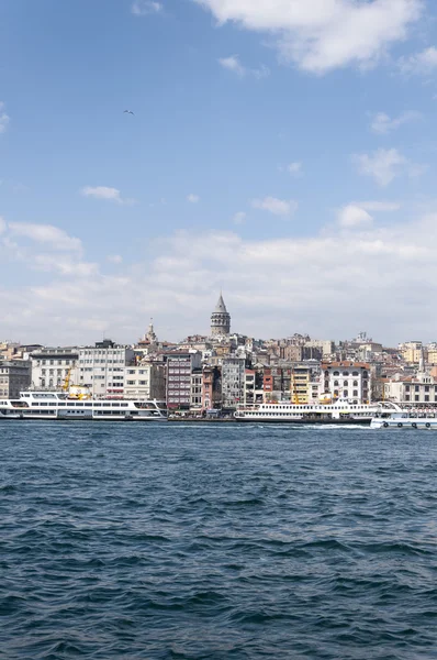 View of the famous Galata Tower, Beyoglu, Istanbul — Stock Photo, Image