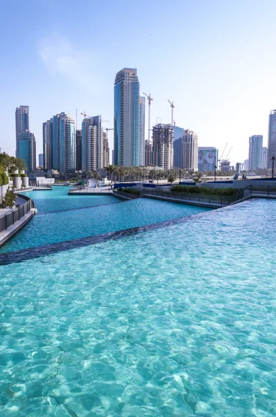 Vue du quartier d'Emaar, au centre-ville de Dubaï, EAU — Photo