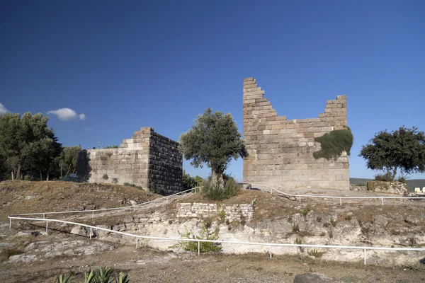 Oude structuur van de historische poort van Myndos tussen Gumbet en Bodrum center, Bodrum Turkije — Stockfoto