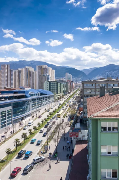 Vista del quartiere centrale di Bursa, tacchini quarta città più grande — Foto Stock