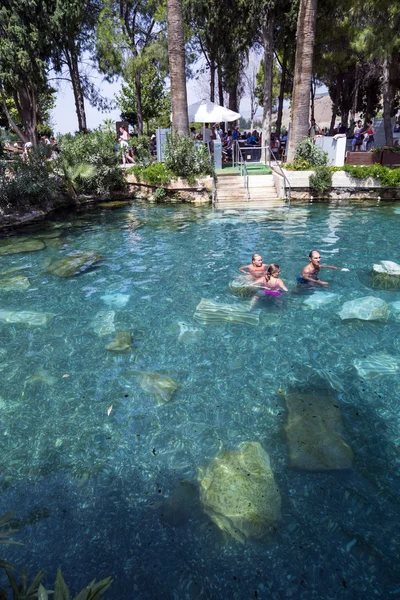 Kleopatřin bazén v Pamukkale, Turecko — Stock fotografie