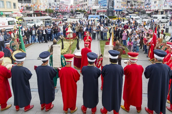 Группа Mehter выступает в Ялова, Турция — стоковое фото