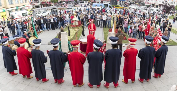 演奏中 Yalova，土耳其的 Mehter 乐队 — 图库照片