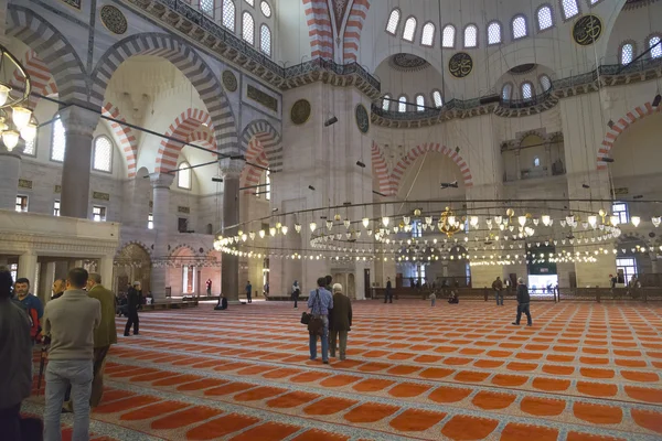 Vista interior da Mesquita Suleymaniye, Istambul — Fotografia de Stock