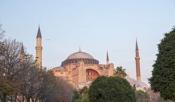 Museu Hagia Sophia, um dos marcos mais significativos de Istambul. Construído como uma catedral em 537 dC — Fotografia de Stock