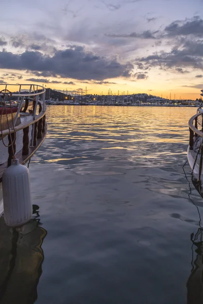 Escena del atardecer en Bodrum, costa egea de Turquía, Riviera Turca — Foto de Stock