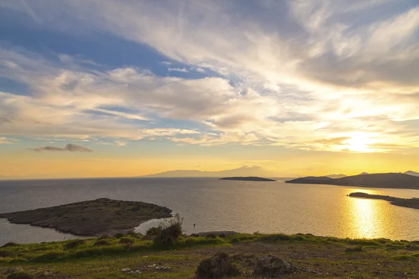 Sunset scene in Bodrum, Aegean coast of Turkey, Turkish Riviera — Stock Photo, Image