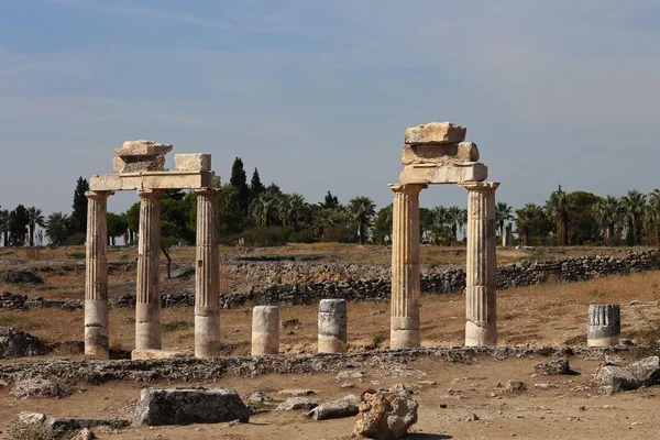 Ruines dans l'ancienne ville Hierapolis Turquie — Photo