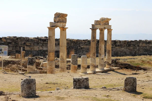 Ruínas na antiga cidade de Hierápolis Turquia — Fotografia de Stock