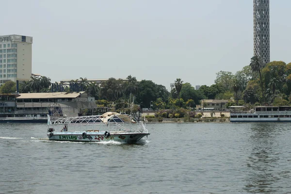 Osobní Loď Plachtění Nil Řeka Káhira Egypt Může 2013 — Stock fotografie