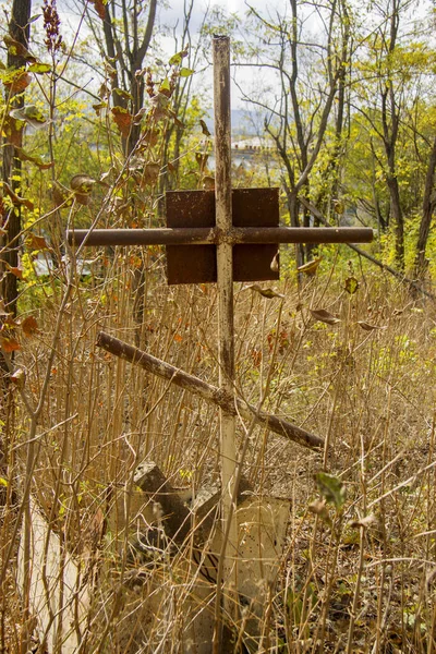 Antica Croce Pietra Sul Vecchio Cimitero Necropoli Parte Storica Pyatigorsk — Foto Stock