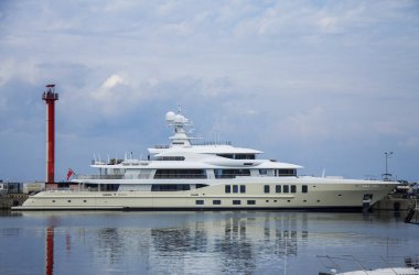 Güney Rusya Federasyonu 06 Eylül 2020 'de, beyaz yolcu gemisi ile Soçi Denizi limanı