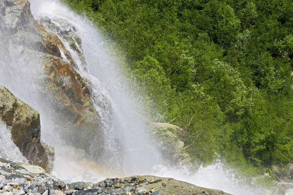 Cascada Alibek Montañas Dombay Paisajes Montañosos Del Cáucas Norte Federación — Foto de Stock