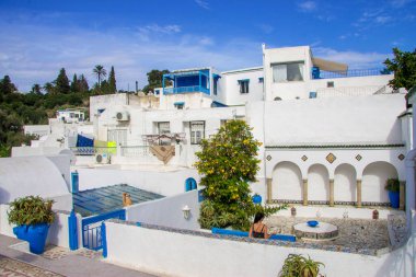 Beyaz ve mavi tasarım kasabası Sidi Bou Said, Tunus, Kuzey Afrika 09 Ekim 2018
