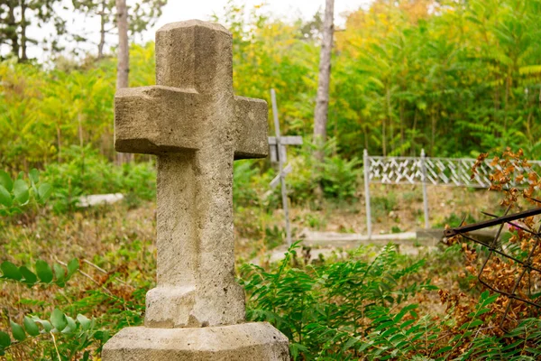 Antigua Cruz Piedra Antiguo Cementerio Necrópolis Parte Histórica Pyatigorsk Punto —  Fotos de Stock