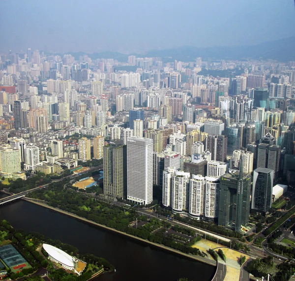 Widok z wieży kantonu do miasta guangzhou — Zdjęcie stockowe