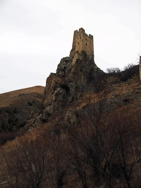 Torres da Inguchétia. Arquitetura antiga e ruínas — Fotografia de Stock