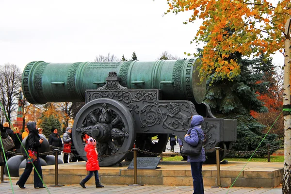 Tsar Cannon at the Kremlin in Moscow — Stock Photo, Image