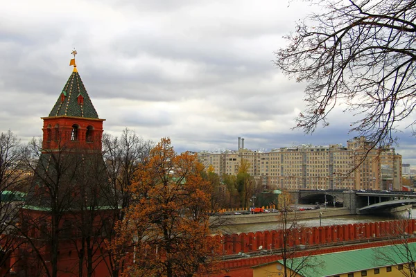 De toren op het Rode plein-Moskou — Stockfoto