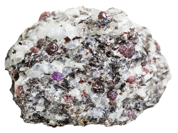 Pedazo de roca con cristales de corindón aislados — Foto de Stock