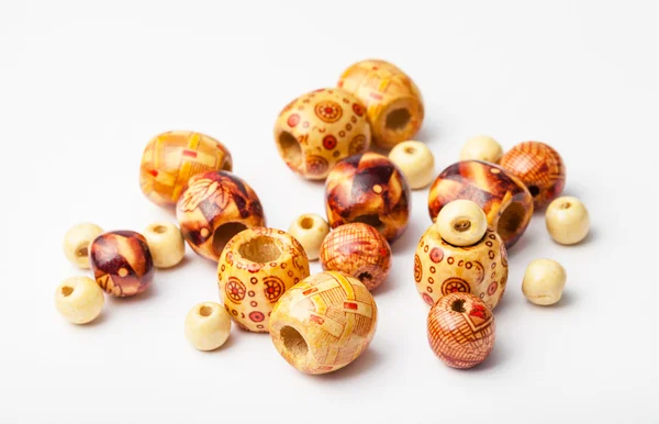 Conjunto de perlas de madera natural pintadas —  Fotos de Stock