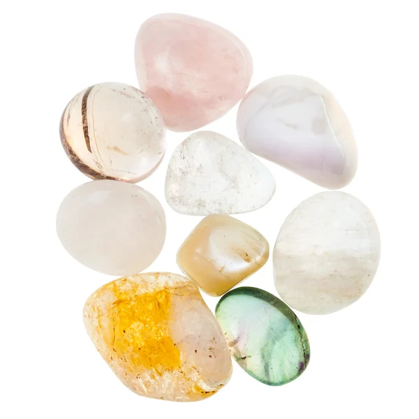 Pilha de pedras preciosas minerais naturais transparentes — Fotografia de Stock