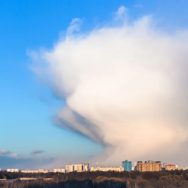 Weather front over city in spring — Stock Photo, Image