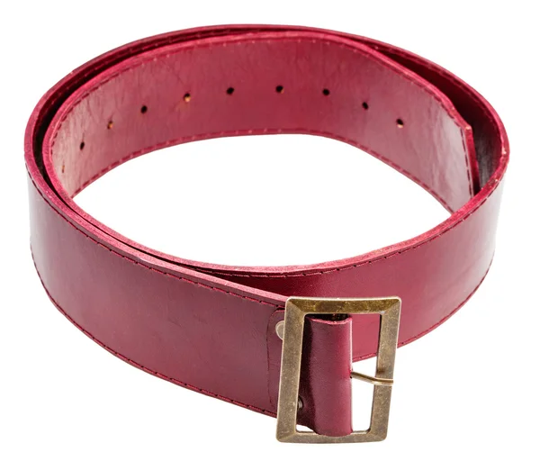 Cintura rossa con fibbia in ottone isolata su bianco — Foto Stock