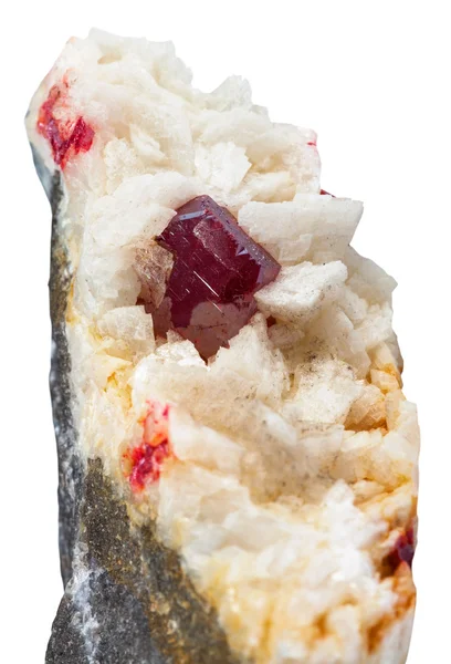 Красный кристалл минерала Cinnabar в кварце — стоковое фото
