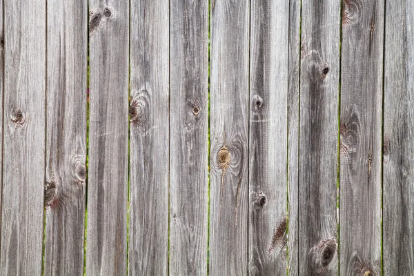 Staketet från gamla träplankor — Stockfoto