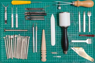 leathercraft kendi kendini iyileştirme mat için çeşitli araçlar