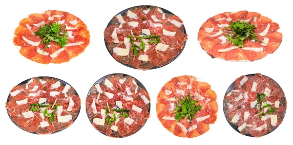 Insamling Serveras Carpaccio Tunt Skivad Nötkött Filé Rätter Tallrik Isolerad — Stockfoto