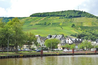 ellenz-poltersdorf Köyü Moselle waterfront