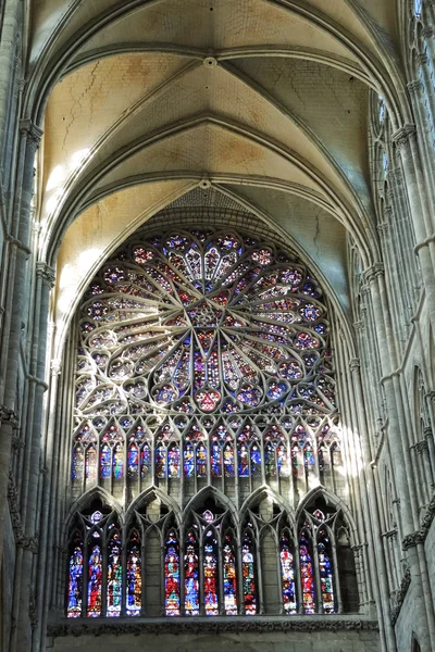 Stained glass window of Amiens Cathedral, France — Stock Photo, Image
