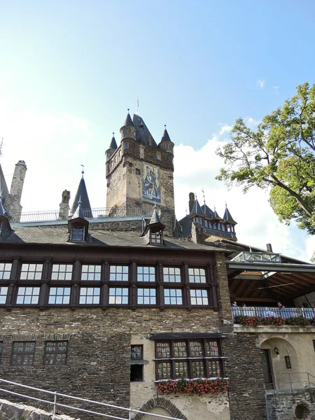 Vista do castelo imperial de Cochem na Alemanha — Fotografia de Stock