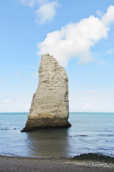 Rock in english channel on beach of Eretrat — Stock Photo, Image