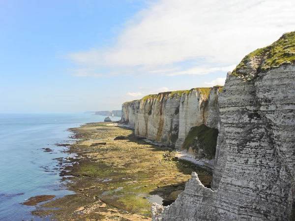 Cote d'albatre of english channel during low tide — Stock Photo, Image