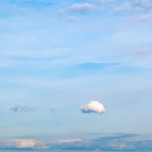 One little cloud in blue autumn sky — Stock Photo, Image