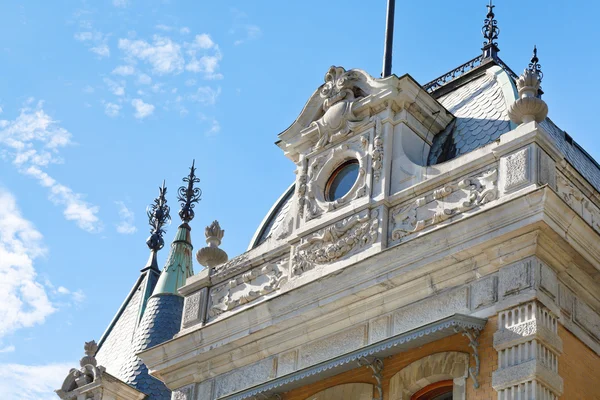 Massandra Palace Crimea'da çatısı — Stok fotoğraf