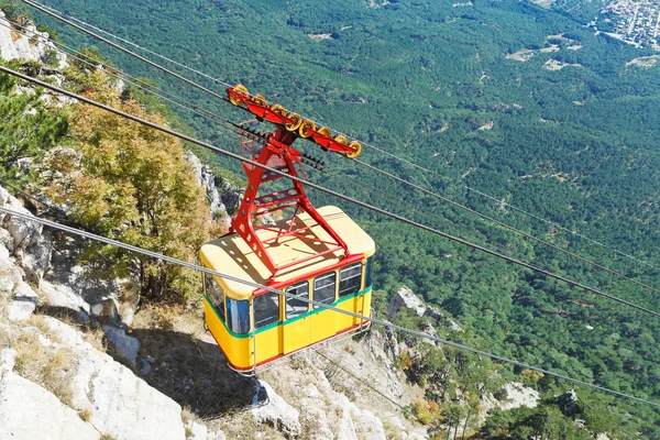 Seilbahn miskhor - ai-petri auf der Krim Stockbild