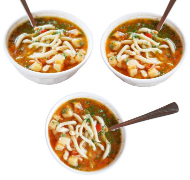 izole laghman çorbası ile üç kase