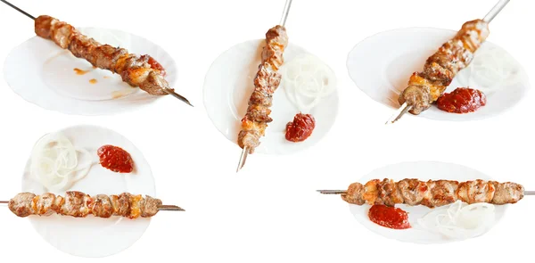 Conjunto de espetos com shishkebab cordeiro isolado — Fotografia de Stock