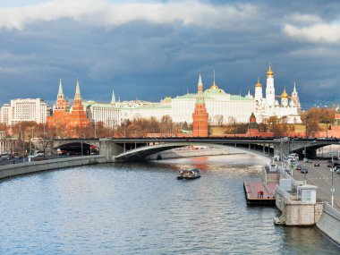 Moskova Kremlin güneş ışığı yanar