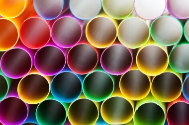 Alaca plastik içme payet yakın çekim