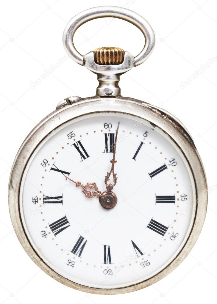 ten o'clock on dial of retro watch