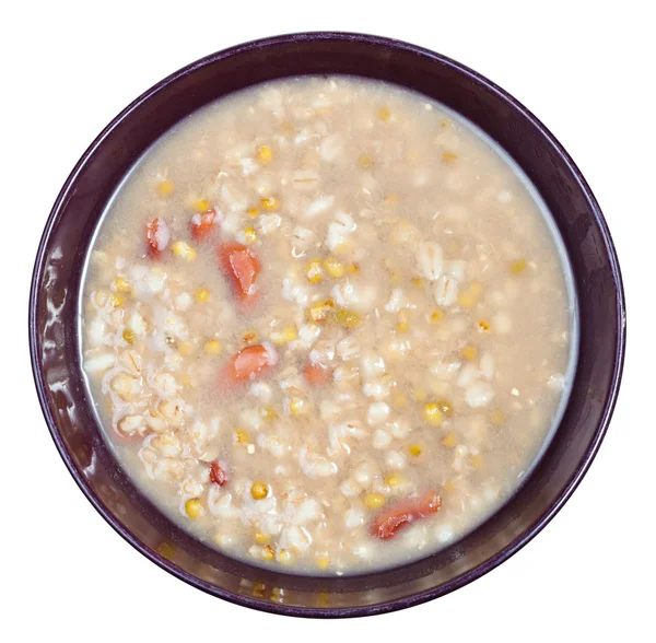 Вид зверху супу з квасолі в мисці ізольовані на білому — стокове фото